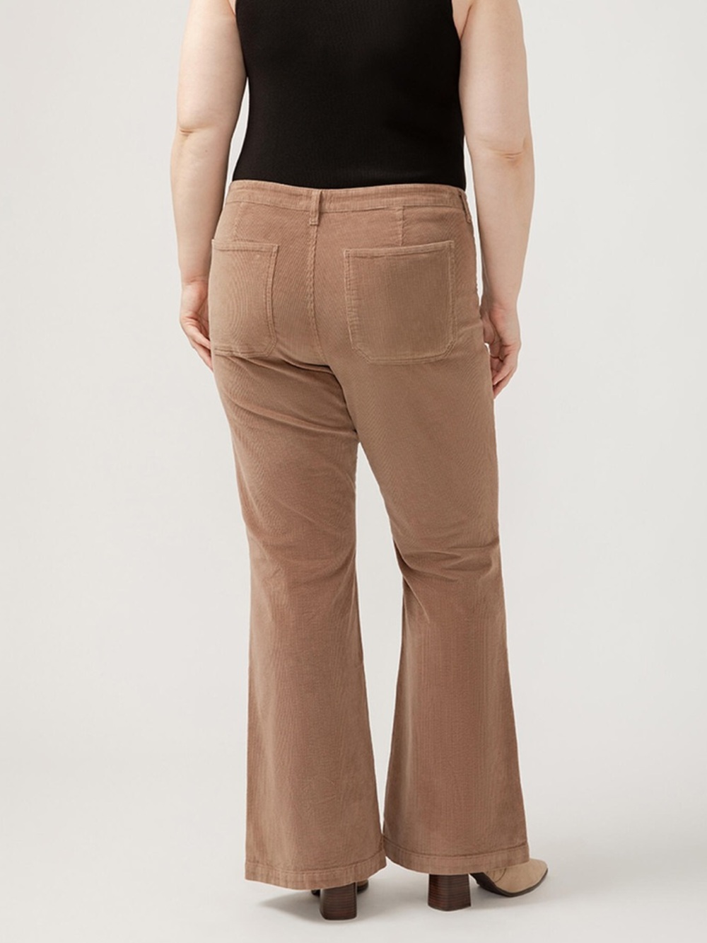 Silver jeans mink beige Isbister High Rise Flare Leg Corduroy Pant Plus - Picture 2 of 4